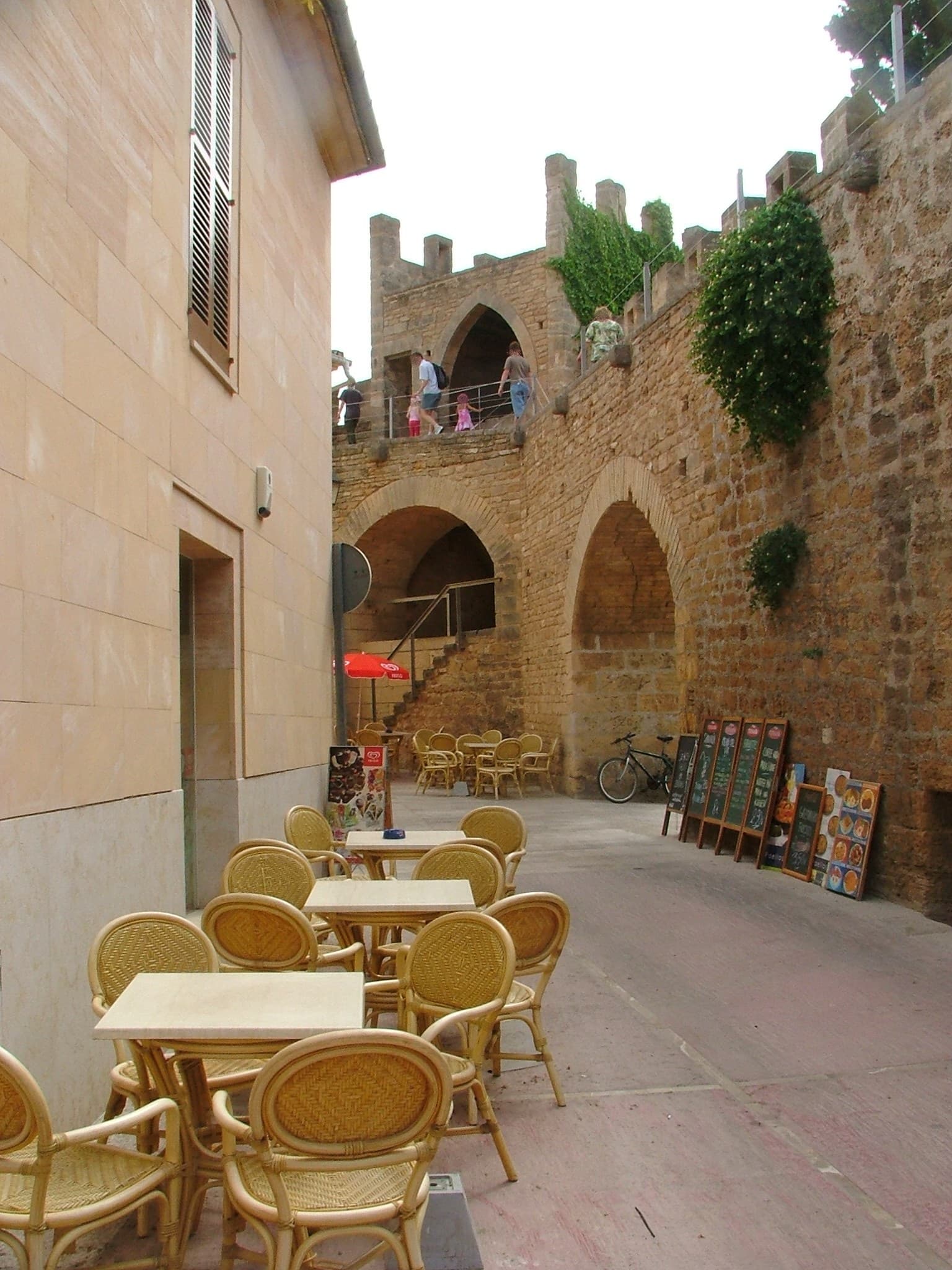 Historische Stadtmauer Alcúdia